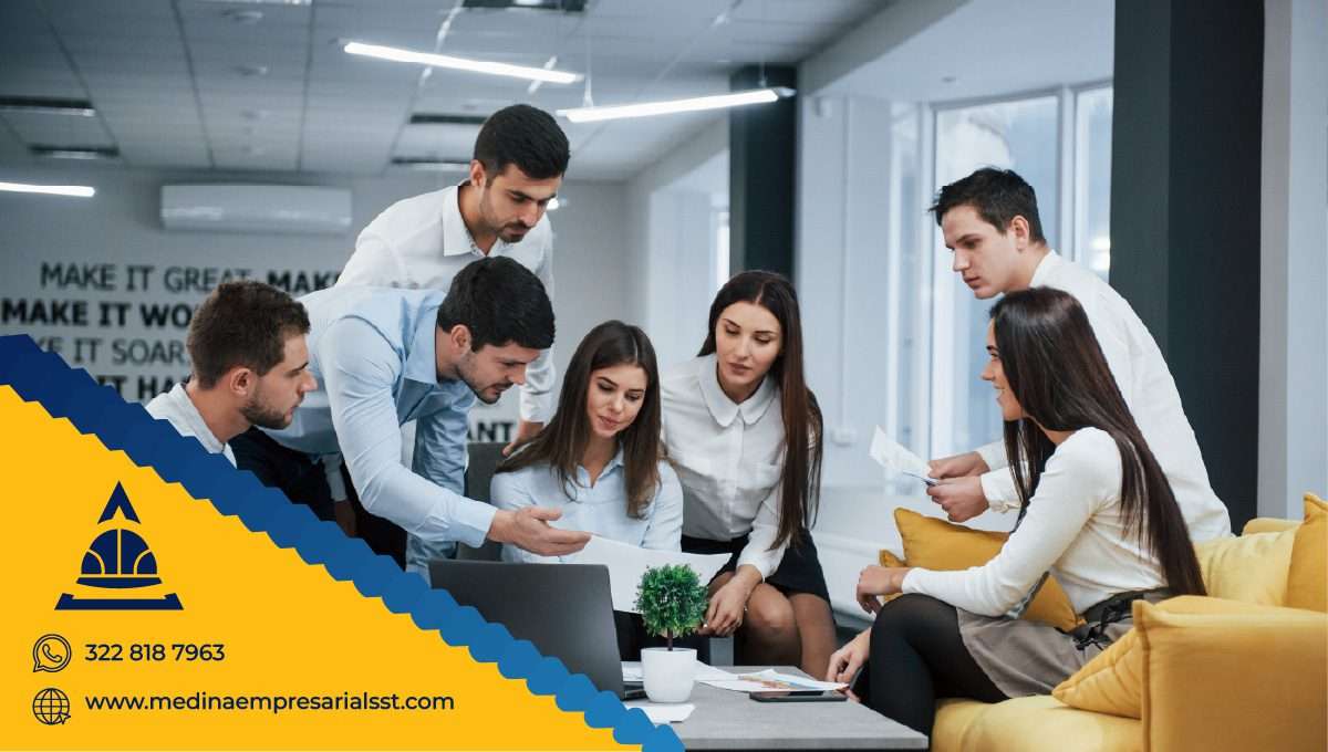 Auditoría SST: Evaluación profesional del Sistema de Gestión de Seguridad y Salud en el Trabajo para garantizar cumplimiento normativo y protección laboral.