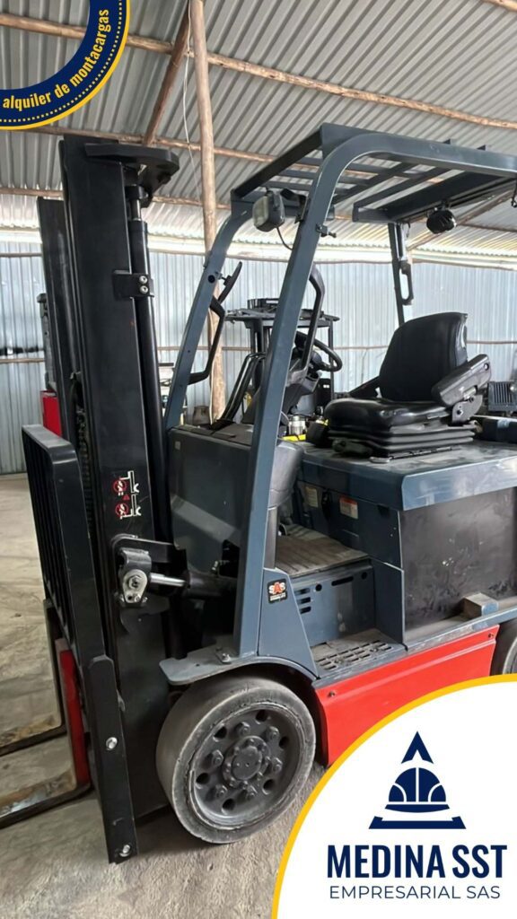 Alquiler de montacargas en Bogotá para empresas con operador certificado y soporte logístico