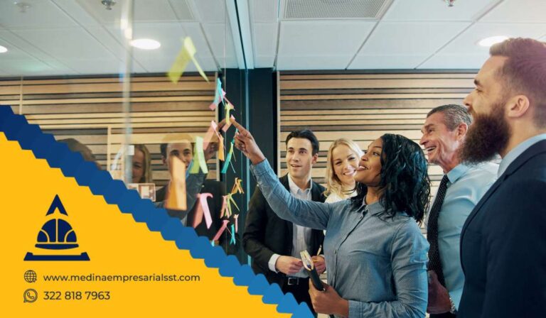 Intermediación ARL para empresas en Colombia – asesoría en afiliación, traslado y gestión de riesgos laborales