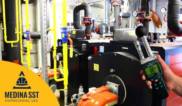 Evaluación de riesgos físicos: mediciones ambientales de estrés térmico en calderas industriales (SST).