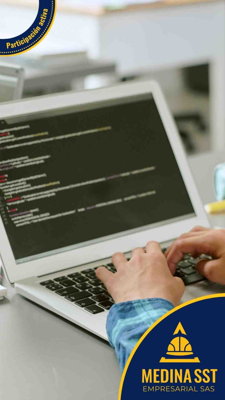 Scrum Master gestionando el Riesgo Psicosocial en Tecnología y Desarrollo de Software bajo metodologías ágiles.