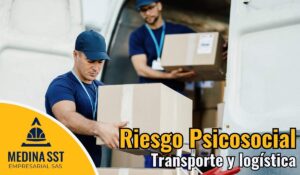 Mensajero gestionando el Riesgo Psicosocial en Transporte y Logística durante entregas urbanas bajo presión.